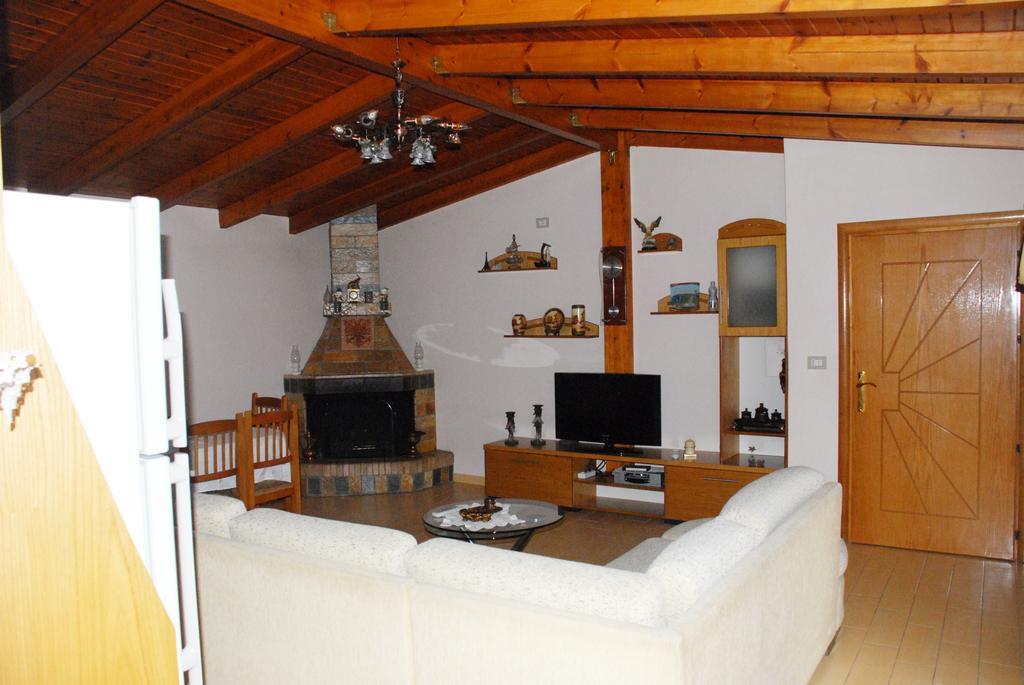 Villa Mucho Sarandë Exterior foto